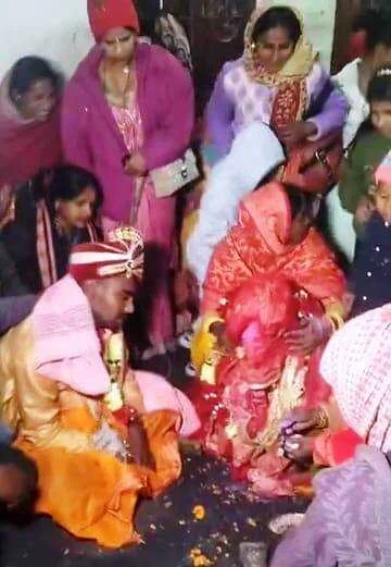 समस्तीपुर में 'पकड़ौआ विवाह': युवक को नशा पिलाकर बेहोशी की हालत में कराई जबरन शादी, वीडियो हो रहा है वायरल 2