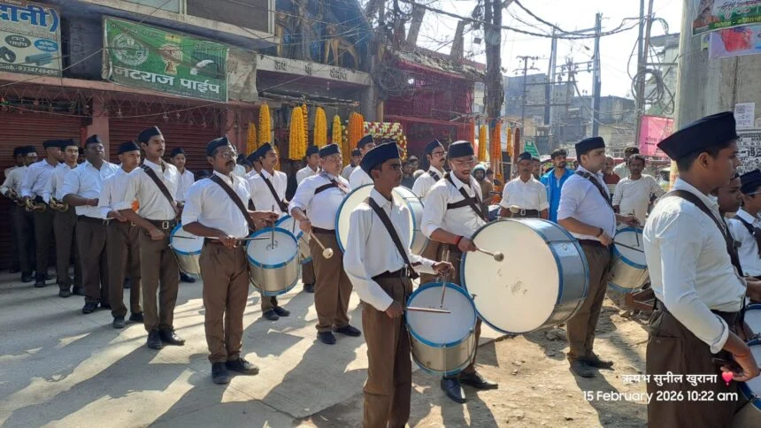 नालंदा-महाशिवरात्रि पर बिहारशरीफ में RSS का भव्य घोष पथ संचलन, संघ स्वयंसेवकों की अनुशासित कदमताल, संघ स्वयंसेवकों ने दिया एकता और अनुशासन का संदेश 1