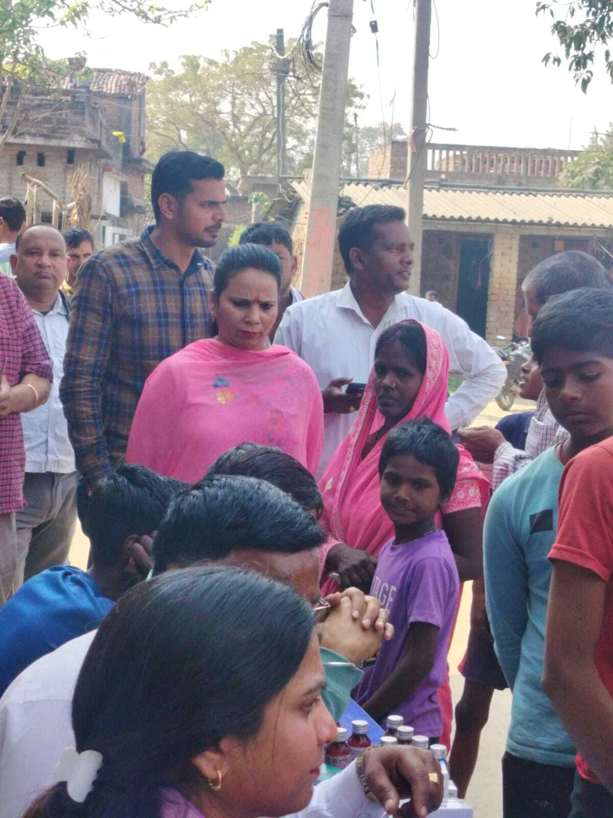 खगड़िया: महाशिवरात्रि प्रसाद के सेवन से 100 से अधिक बीमार, खगड़िया में दूध और भांग से फैली फूड प्वाइजनिंग 4