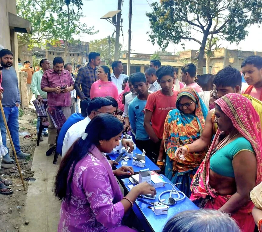 खगड़िया: महाशिवरात्रि प्रसाद के सेवन से 100 से अधिक बीमार, खगड़िया में दूध और भांग से फैली फूड प्वाइजनिंग 1