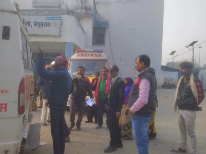 सड़क दुर्घटना में बाईक सवार चार कलाकार गम्भीर रूप से घायल, एफसीआई थाना क्षेत्र अंतर्गत एनएच - 31 सड़क पर घटित हुई सड़क दुर्घटना 1