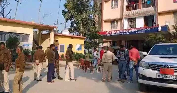 वीरपुर के मुबारकपुर में जमीन विवाद को लेकर हिंसक झड़प, पांच लोग घायल,10 लोगों पर प्राथमिकी दर्ज 1