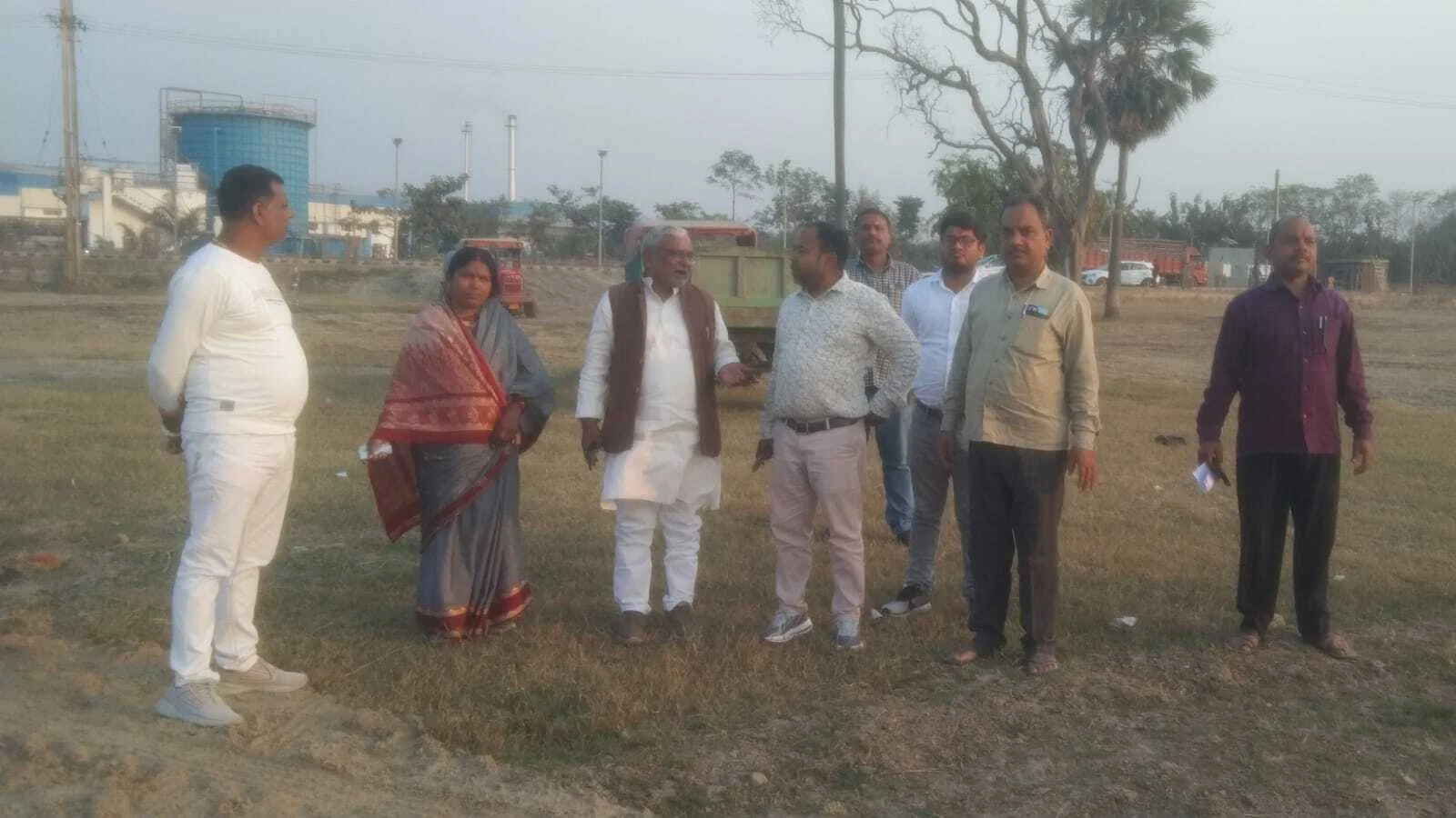 जदयू जिलाध्यक्ष ने असुरारी बरौनी बियाडा स्थित सीएम के प्रस्तावित कार्यक्रम को लेकर स्थल का किया निरीक्षण  3