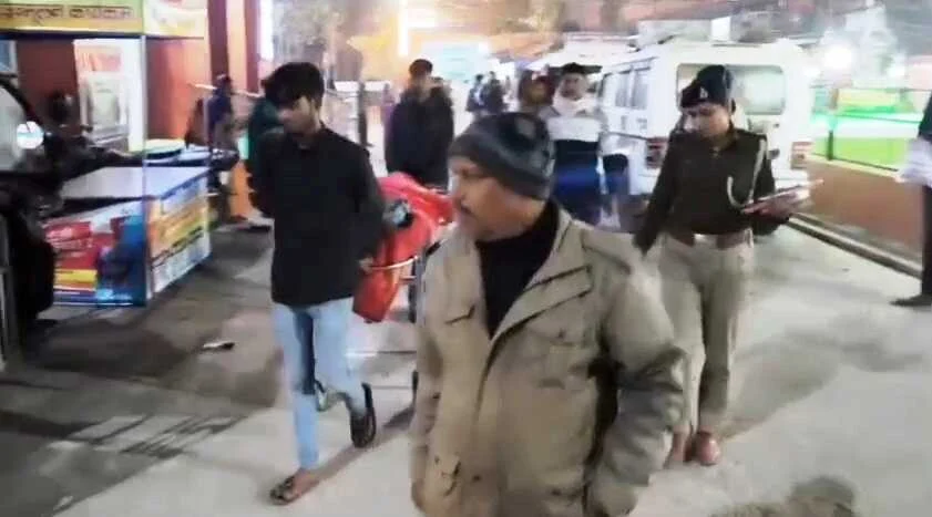 बेगूसराय में प्रेम विवाह का खौफनाक अंत, 5 लाख दहेज के लिए नवविवाहिता की गला दबाकर हत्या, इलाके में फैली सनसनी 2