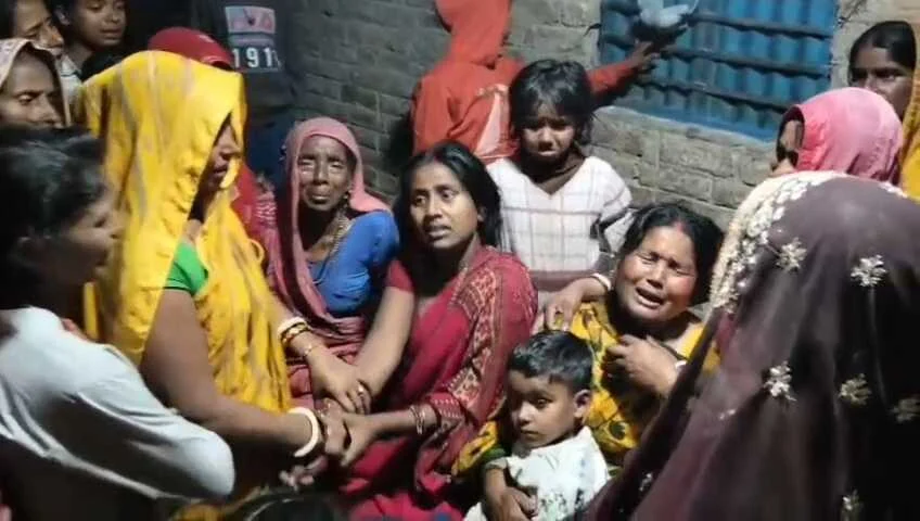 बेगूसराय: घर में संदिग्ध हालत में मिला महिला का शव, पति पर प्रताड़ना का आरोप; इलाके में सनसनी 1