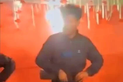 बेगूसराय में शादी समारोह में हर्ष फायरिंग का वीडियो सोशल मीडिया पर हुआ वायरल 25