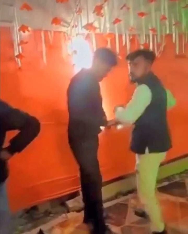 बेगूसराय में शादी समारोह में हर्ष फायरिंग का वीडियो सोशल मीडिया पर हुआ वायरल 3