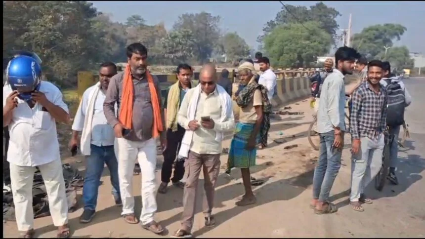 नालंदा: कार अनियंत्रित होकर पुल से टकराया, 3 युवकों की मौत, तिलक समारोह से लौट रहे थे सभी युवक 1