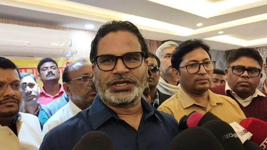 शराबबंदी से अगर महिलाएं सशक्त हो रही हैं, तो मोदी जी इसे पूरे देश में लागू क्यों नहीं करते – प्रशांत किशोर 1