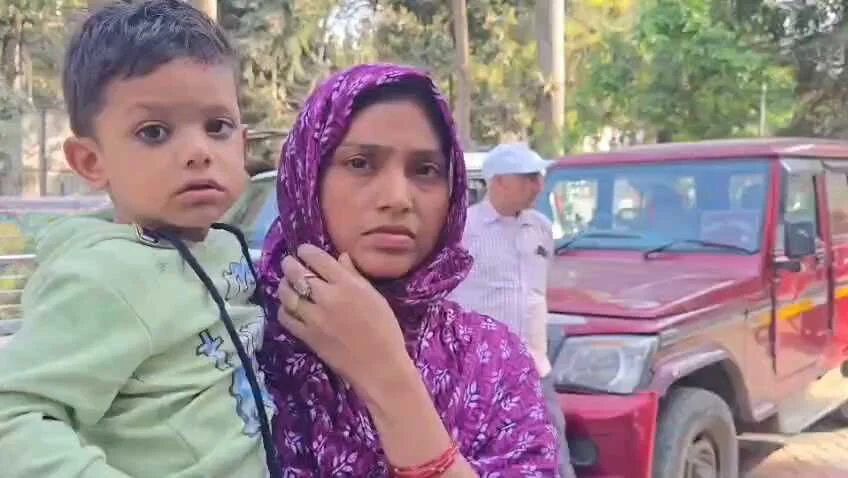 बेगूसराय में सनसनीखेज मामला: व्हाट्सएप पर 'तीन तलाक' देकर पति ने तोड़ा रिश्ता, महिला आयोग ने लिया संज्ञान 3