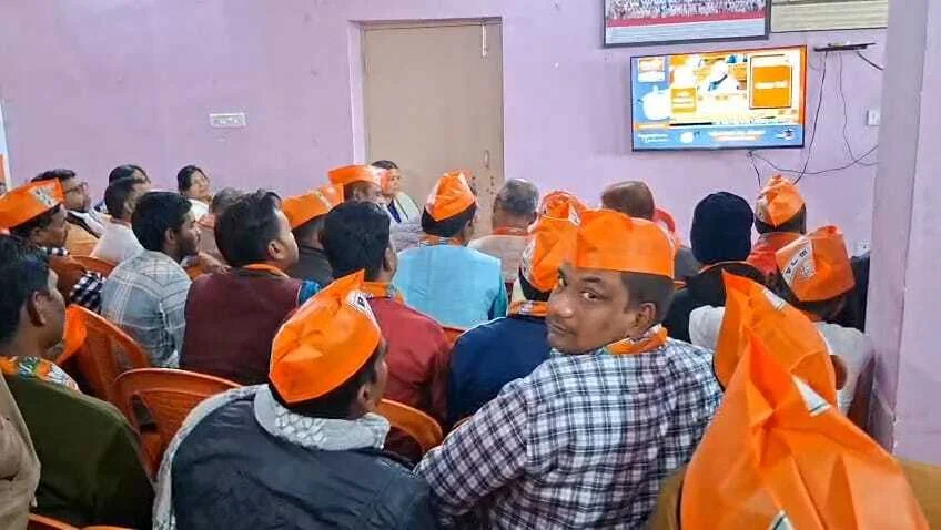 पूर्व वन पर्यावरण एवं जलवायु परिवर्तन मंत्री डॉ.सुनील कुमार के नेतृत्व में केंद्रीय बजट 2026 को लेकर एक विशेष कार्यक्रम आयोजित किया 2