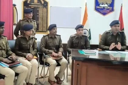 बेगूसराय नर्सिंग छात्र हत्याकांड का खुलासा: प्रेमिका की छोटी बहन ने रची थी मौत की साजिश; प्रिंस ने 2 दोस्तों के साथ मिलकर पहले लाठियों से पीटा, फिर मार दी गोली 16