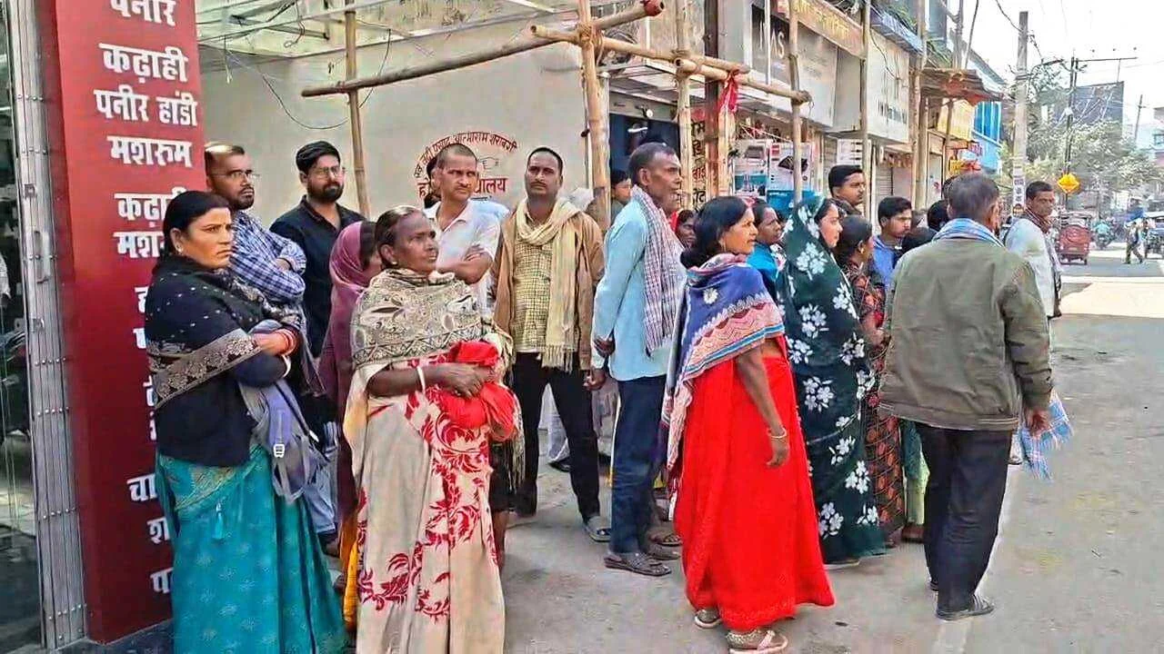 नालंदा: राजगीर की धर्मशाला में फंदे से लटके मिले 4 पर्यटकों के शव, इलाके में हड़कंप 2