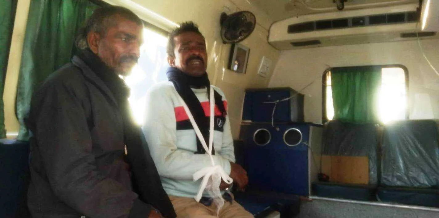 बरौनी के एनएच 28 पर सड़क हादसे में रिफाइनरी के कामगार एक मजदूर की मौत दूसरा हुआ घायल 3