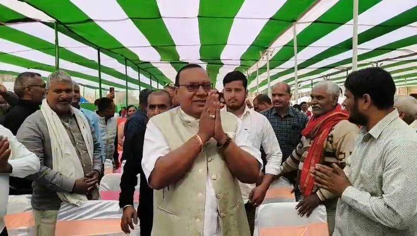 "बिहार में डबल इंजन नहीं, 'कुर्सी इंजन' की सरकार; भ्रष्टाचार और कानून व्यवस्था पर मटिहानी विधायक बोगो सिंह का बड़ा हमला" 5