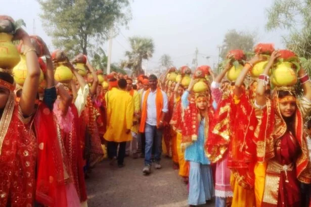 जय श्रीराम के उद्घोष से गुंजायमान हुआ पिपरा देवस; 5100 कन्याओं ने निकाली भव्य कलश शोभा यात्रा 5