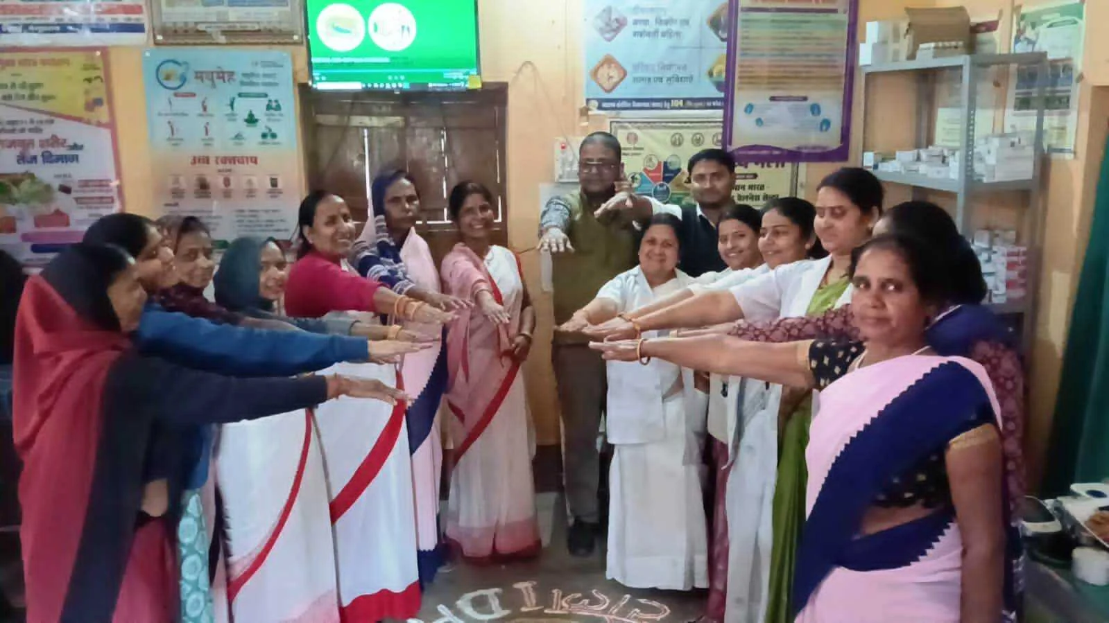 तेघड़ा के मेगा कैंप की गूंज पटना तक: स्वास्थ्य मंत्री मंगल पांडेय ने वर्चुअली जुड़कर व्यवस्था को सराहा 13