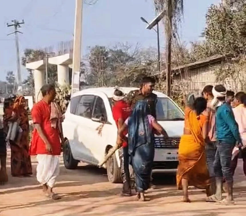 समस्तीपुर में भारी बवाल: आरोपी को छुड़ाने के लिए पुलिस पर महिलाओं का हमला, दरोगा को ताननी पड़ी पिस्टल 1