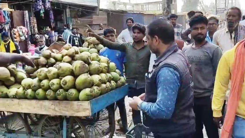 पहले दुकान के लिए दिया लोन,अब उजाड़ रहे आशियाना, बेगूसराय नगर निगम और ट्रैफिक पुलिस के 'वसूली खेल' से दुकानदार परेशान 1