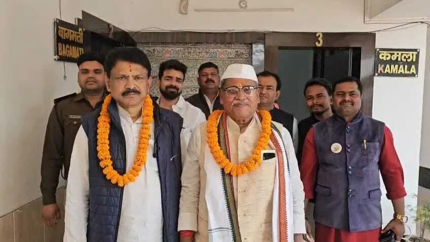 'बिहार कांग्रेस बचाओ' अभियान: समस्तीपुर पहुंचे पूर्व विधायक क्षत्रपति यादव, प्रदेश नेतृत्व पर साधा तीखा निशाना 1