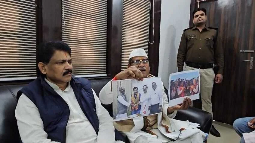 'बिहार कांग्रेस बचाओ' अभियान: समस्तीपुर पहुंचे पूर्व विधायक क्षत्रपति यादव, प्रदेश नेतृत्व पर साधा तीखा निशाना 2