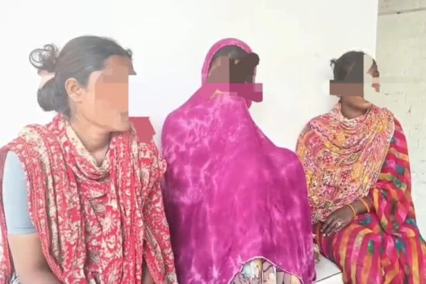 समस्तीपुर स्टेशन पर महिला चोर गिरोह का पर्दाफाश: यात्री का पर्स उड़ाते तीन महिलाएं रंगे हाथ गिरफ्तार 3