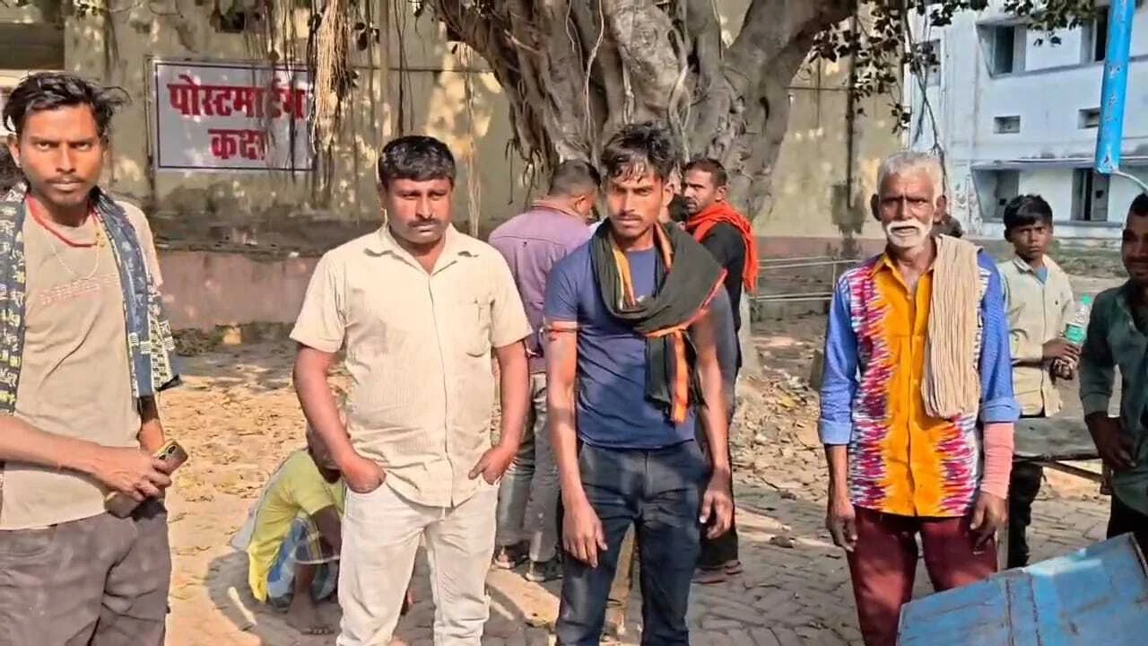 नालंदा: अस्थावां थाना क्षेत्र में भीषण सड़क हादसा, बाइक सवार दो युवकों की मौके पर मौत,चुलिहारी मोड़ के पास अनियंत्रित बाइक पेड़ से टकराई 2