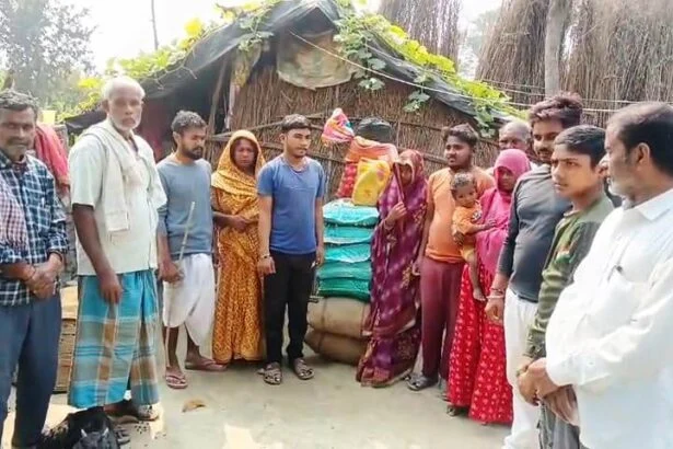 "गरीब की सेवा ही सबसे बड़ा पुण्य": महेशपट्टी के शोकाकुल परिवार के लिए मसीहा बने राजू सहनी 1