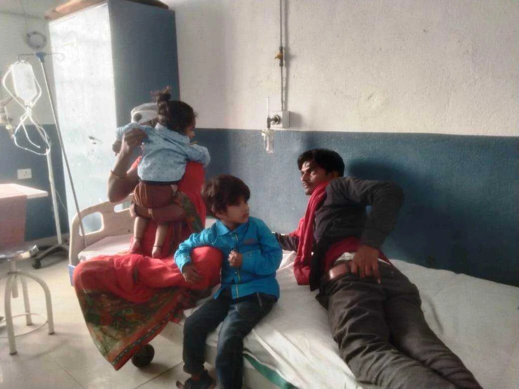 बरौनी में एनएच-28 पर भीषण सड़क हादसा, पिकअप की टक्कर से टोटो सवार बच्चों समेत 6 घायल 6