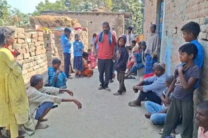 नालंदा: दीपनगर थाना के नदीऔना गांव महादलित की पिट पिट कर हत्या, बाराती मे नाचने के दौरान शरीर मे सटने को लेकर हुआ था विवाद, छह लोग गिरफ्तार 51