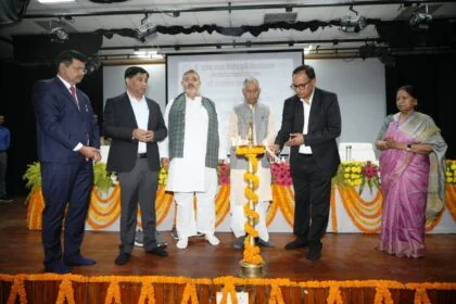 डॉ. राजेंद्र प्रसाद केन्द्रीय कृषि विश्वविद्यालय पूसा में 'मखाना उत्कृष्टता केंद्र' का उद्घाटन; केंद्रीय मंत्री रामनाथ ठाकुर ने सराहा 17