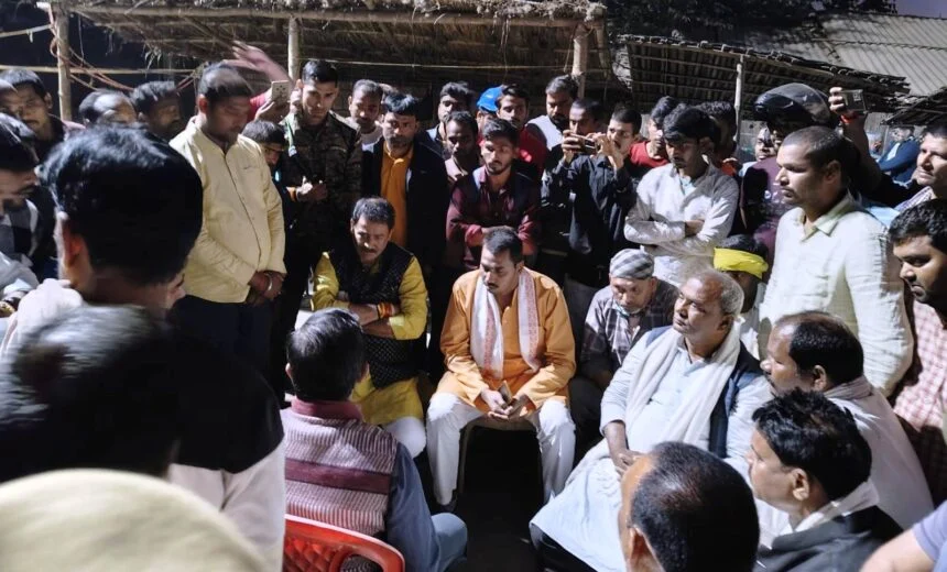 बरौनी एनटीपीसी गेट पर 7 घंटे चला हाई वोल्टेज ड्रामा, 18 लाख के मुआवजे पर बनी सहमति 1