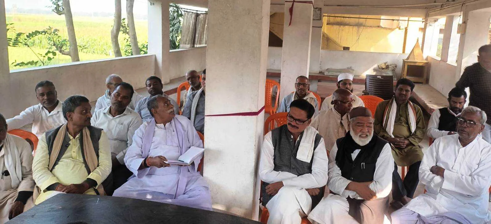 वीरपुर थाना में शांति समिति की बैठक: होली पर डीजे बजाने पर पूर्ण पाबंदी, हुड़दंगियों पर होगी सख्त कार्रवाई 2