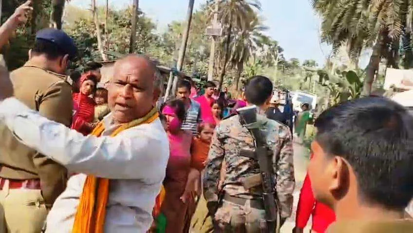 समस्तीपुर के मोहिउद्दीननगर में पुलिस टीम पर हमला, शराब तस्करों को छुड़ा ले गए ग्रामीण 3