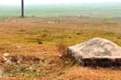 समस्तीपुर: कब्रिस्तान के जमीन पर बनाया जा रहा था अवैध दुकान, जिला औकाफ कमेटी और प्रशासन की सख्ती से रुका निर्माण 24