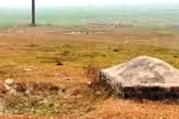 समस्तीपुर: कब्रिस्तान के जमीन पर बनाया जा रहा था अवैध दुकान, जिला औकाफ कमेटी और प्रशासन की सख्ती से रुका निर्माण 3