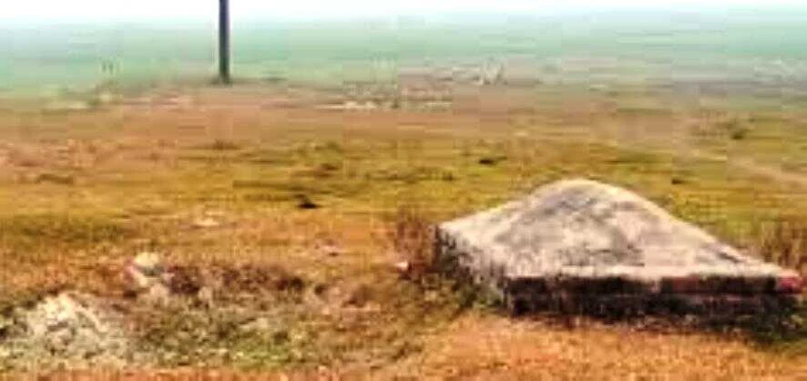 समस्तीपुर: कब्रिस्तान के जमीन पर बनाया जा रहा था अवैध दुकान, जिला औकाफ कमेटी और प्रशासन की सख्ती से रुका निर्माण 4