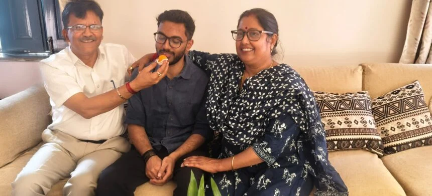 समस्तीपुर के अभिषेक चौहान ने संघ लोक सेवा आयोग की परीक्षा में 102वां रैंक लाकर बना  आईपीएस, करेगा देश की सेवा  1