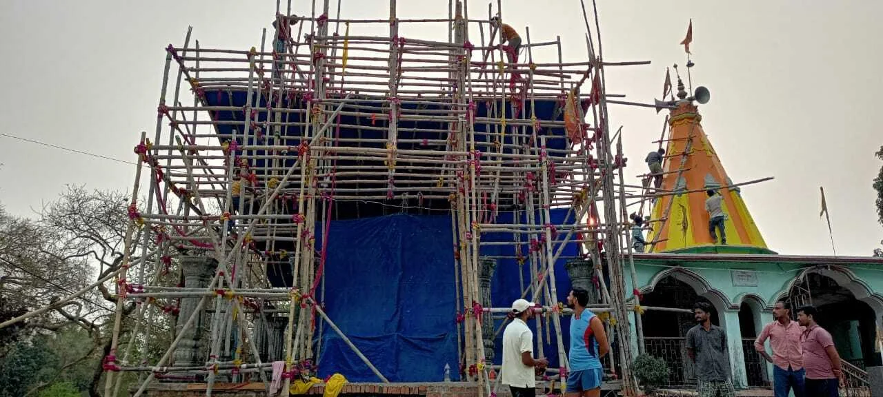 चेरिया में चैती दुर्गा को लेकर तैयारियां जोरों पर, 20 वर्षों बाद चेरिया गांव में होगा चैती दुर्गा पूजा का भव्य आयोजन, ग्रामीणों में भारी उत्साह  3