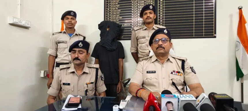 समस्तीपुर: लोजपा नेता अंटू इस्सर फायरिंग मामले में मुख्य आरोपी लक्की खान गोरखपुर से गिरफ्तार 1