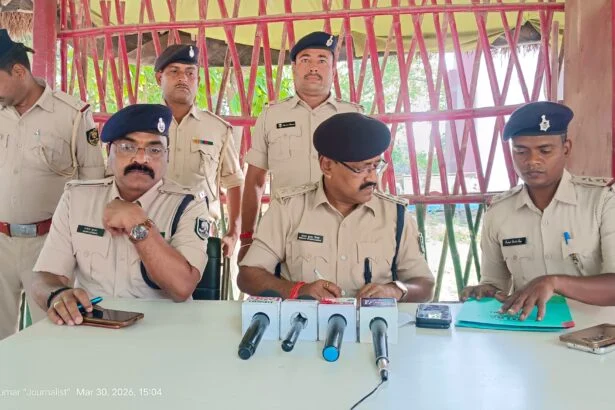 समस्तीपुर: ग्रामीण चिकित्सक ललित साह हत्याकांड का मुख्य आरोपी 'जघनिया' गिरफ्तार, हत्या में प्रयुक्त पिस्टल बरामद 3