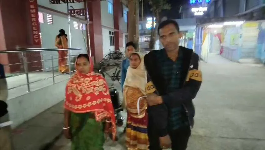 बेगूसराय में अपराधियों का तांडव, घर में घुसकर की लूटपाट और परिवार को बेरहमी से पीटा, 3 घायल 2