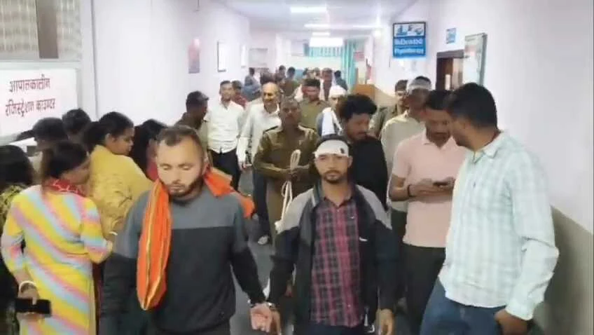 बेगूसराय में होली में डीजे बजाने को लेकर दो पक्षों में खूनी संघर्ष, एक दर्जन से अधिक घायल 2