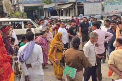 बेगूसराय में दिनदहाड़े नागदाह ढाला के पास प्रॉपर्टी डीलर को घेरा, फिल्मी स्टाइल में ताबड़तोड़ गोलियां बरसाकर मार डाला 16