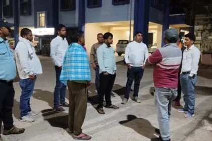 नालंदा: हिलसा पूर्वी बाईपास के निर्माण कार्य में लगे पोकलेन वाहन के चालक की बदमाशों ने गोली मारकर की हत्या, शाम में ग्रामीणों से हुआ था विवाद 51