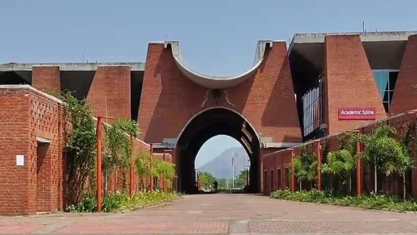 नालंदा: राष्ट्रपति द्रौपदी मुर्मू का 31 मार्च को नालंदा दौरा, नालंदा विश्वविद्यालय के दीक्षांत समारोह में होंगी शामिल, नए सभागार का करेंगी उद्घाटन 3