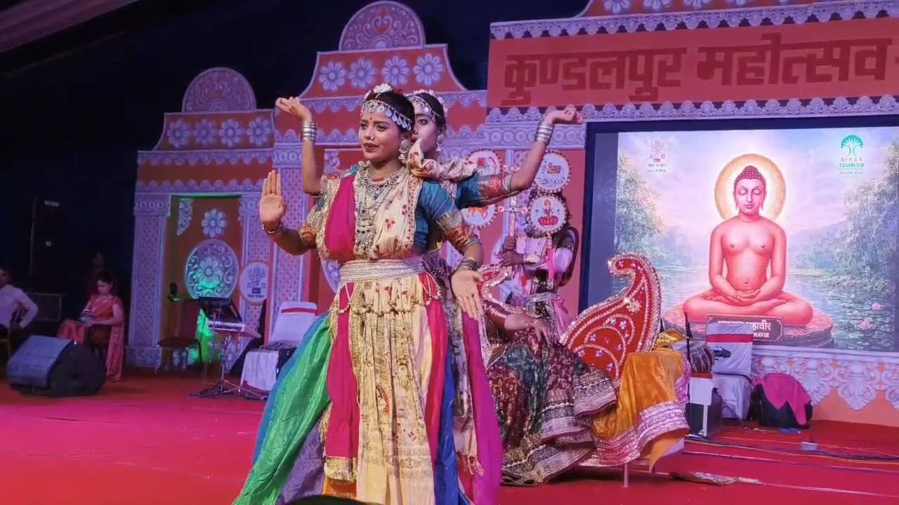 नालंदा: कुंडलपुर से सियासी संदेश नीतीश पर भरोसा, NDA एकजुट, नीतीश के इस्तीफे पर मंत्रियों की दो टूक NDA ही तय करेगा अगला सीएम 3