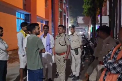 बेगूसराय में पानी बहाने के मामूली विवाद में चचेरे भाई ने रॉड से मार डाला, इकलौते कमाऊ बेटे की मौत 51