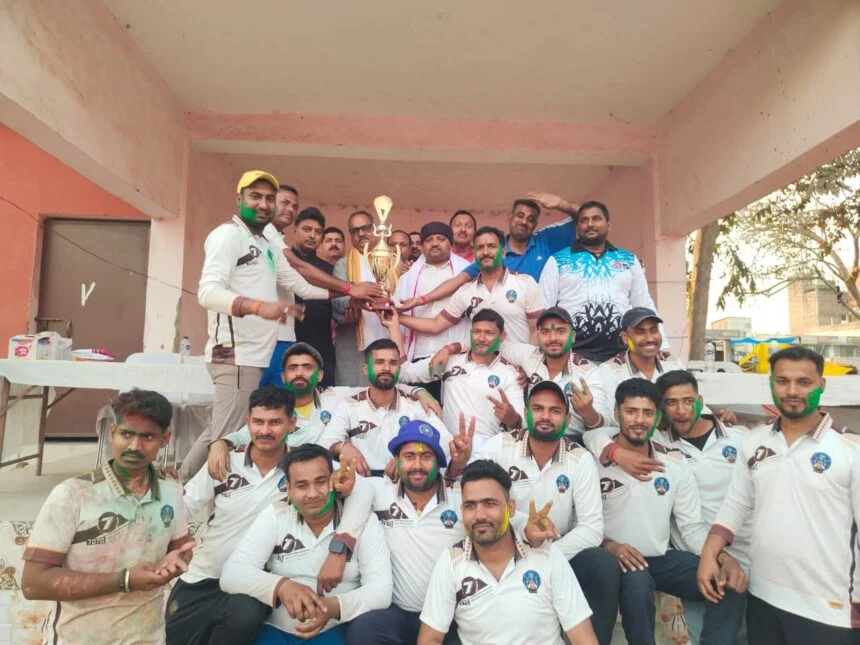 होली मिलन क्रिकेट में बेगूसराय की रोमांचक जीत, रणधीर मैक्स ने 42 गेंद में ठोके 154 रन 1