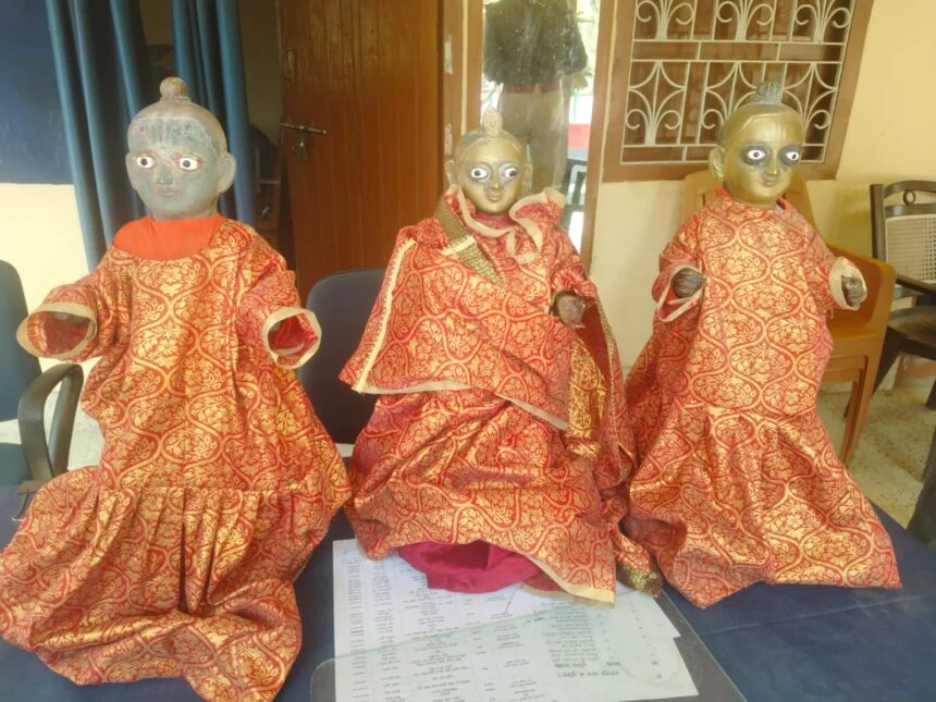 समस्तीपुर पुलिस को मिली बड़ी कामयाबी: ठाकुरबाड़ी से चोरी हुई अष्टधातु की 03 मूर्तियां बरामद, दो गिरफ्तार 1